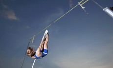 ac米兰官网-鹈鹕展翅击破紫金军团，莫兰特关键时刻的华丽蜕变