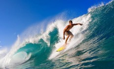 米兰体育官方网站-北欧风暴席卷绿茵场，阿什拉夫一球点燃，瑞典奇迹翻盘德国