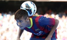 米兰捕鱼-福登的钢铁锁链，乌克兰对阵埃及中防守艺术的唯一性