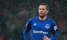 中国米兰体育-塔图姆式爆发，雷霆万钧的火力如何彻底压制深圳队