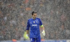 米兰捕鱼-足球与乒乓的奇妙交响，葡萄牙轻取法国，奥恰洛夫关键制胜背后的竞技哲学