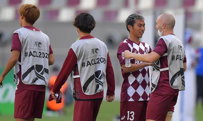 包含败于强敌！某队与对手交手未果惨遭失利的词条