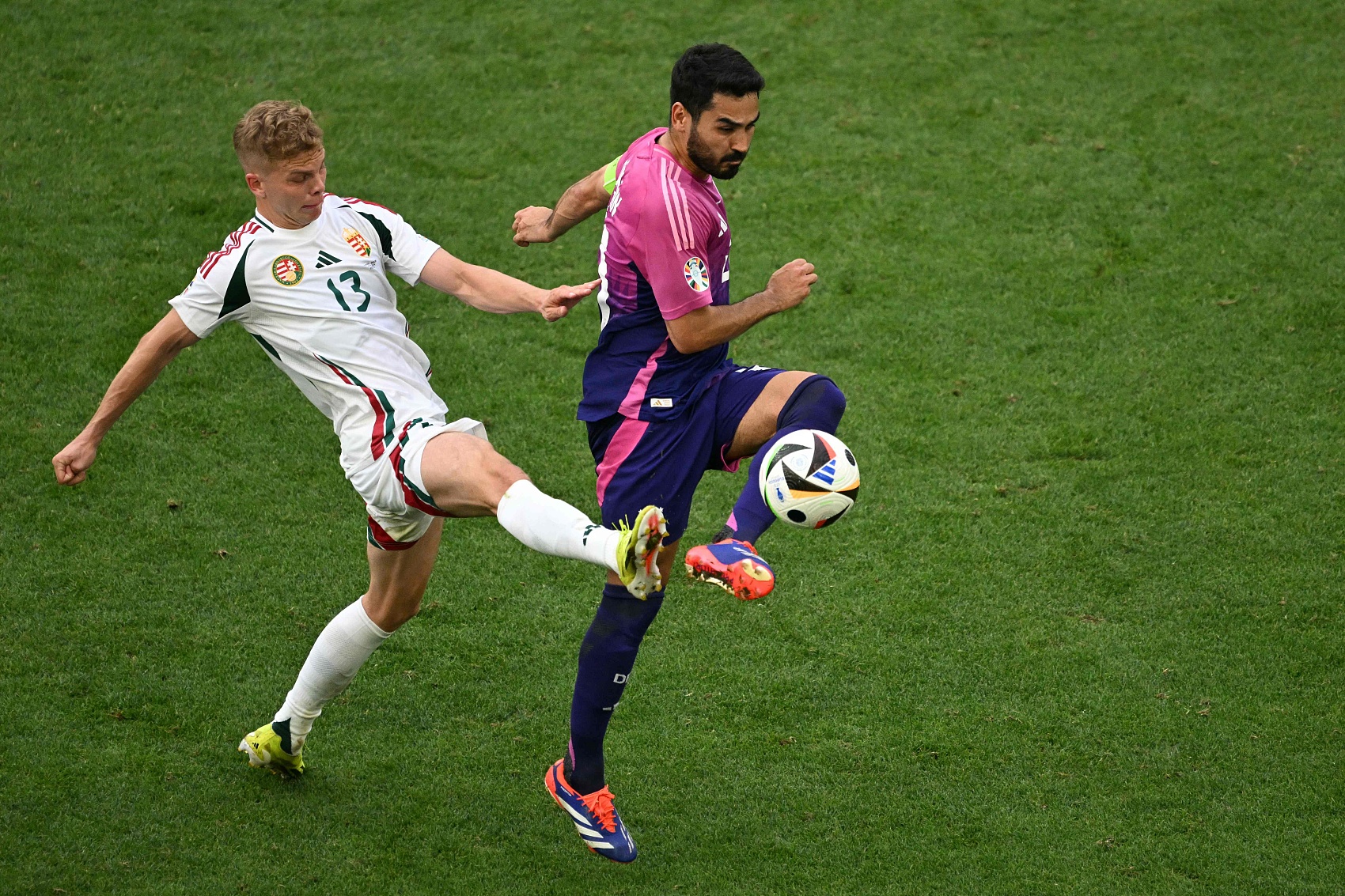 关于匈牙利国家足球队意外击败对手的信息