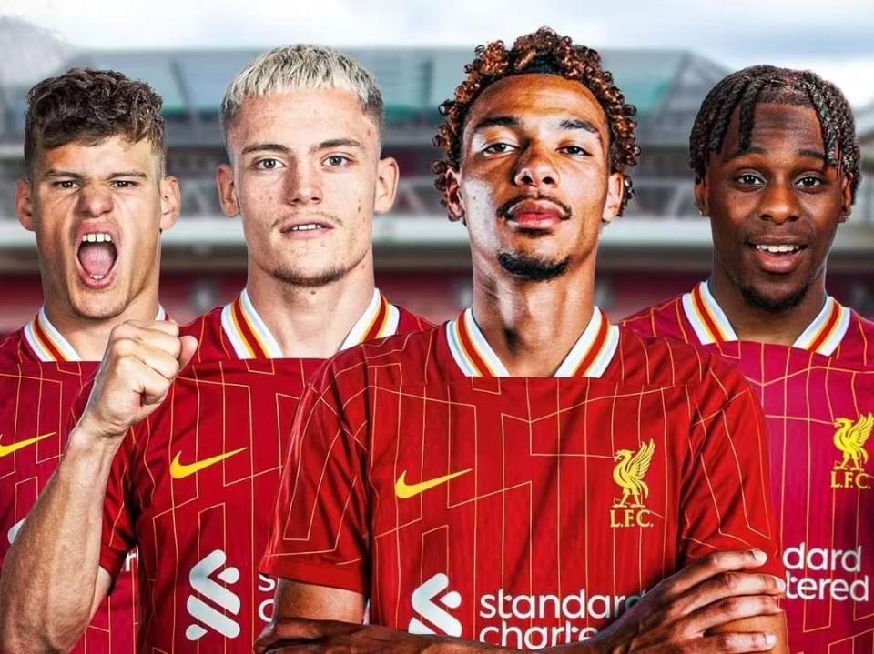 利物浦主场负于瓦伦西亚，止步8强的简单介绍