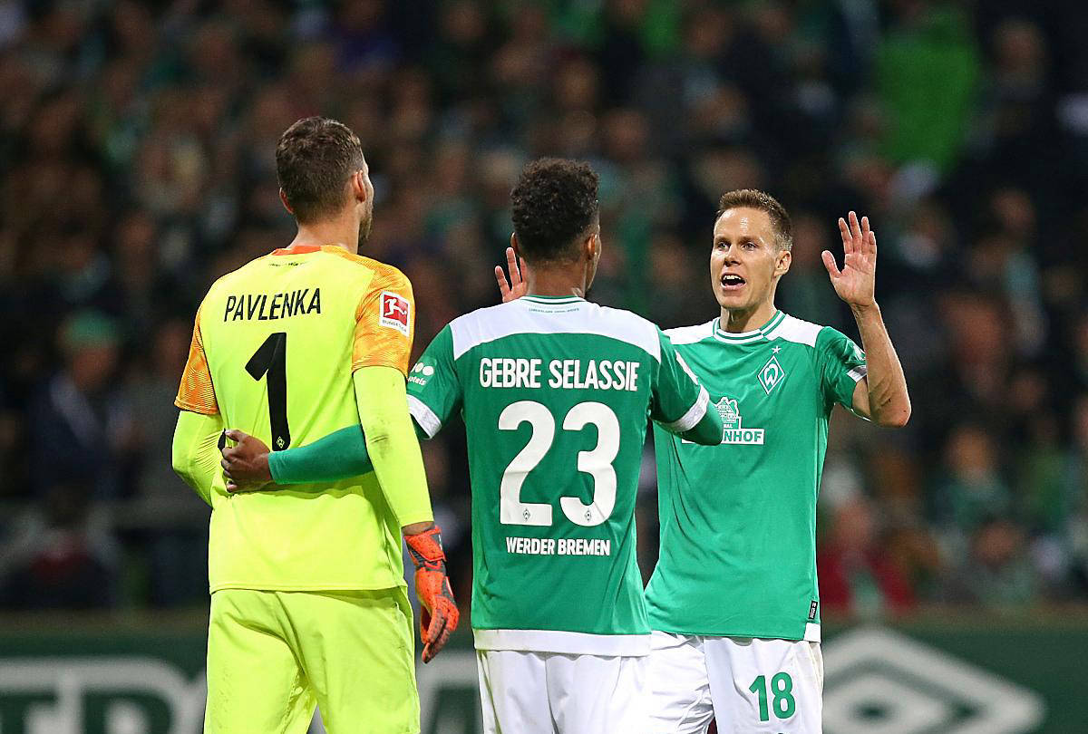 弗赖堡主场平局，积分略有提升的简单介绍