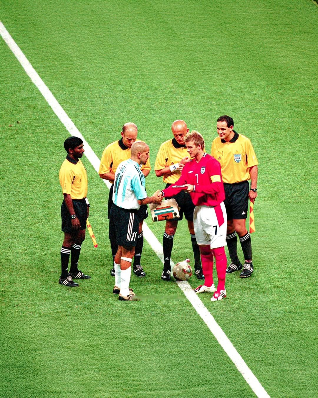 关于利物浦再战西汉姆，谁将笑到最后的信息