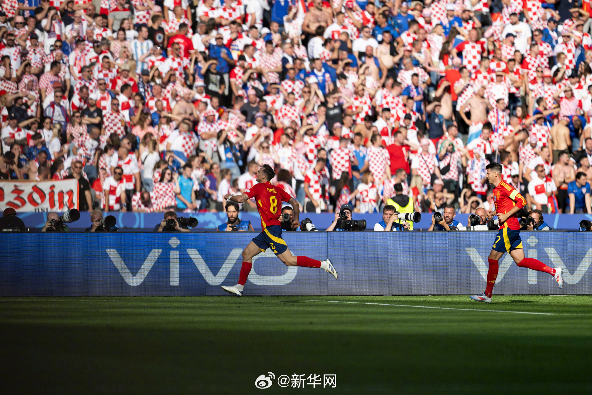 罗马尼亚客场-战胜摩洛哥，晋级欧洲杯的简单介绍