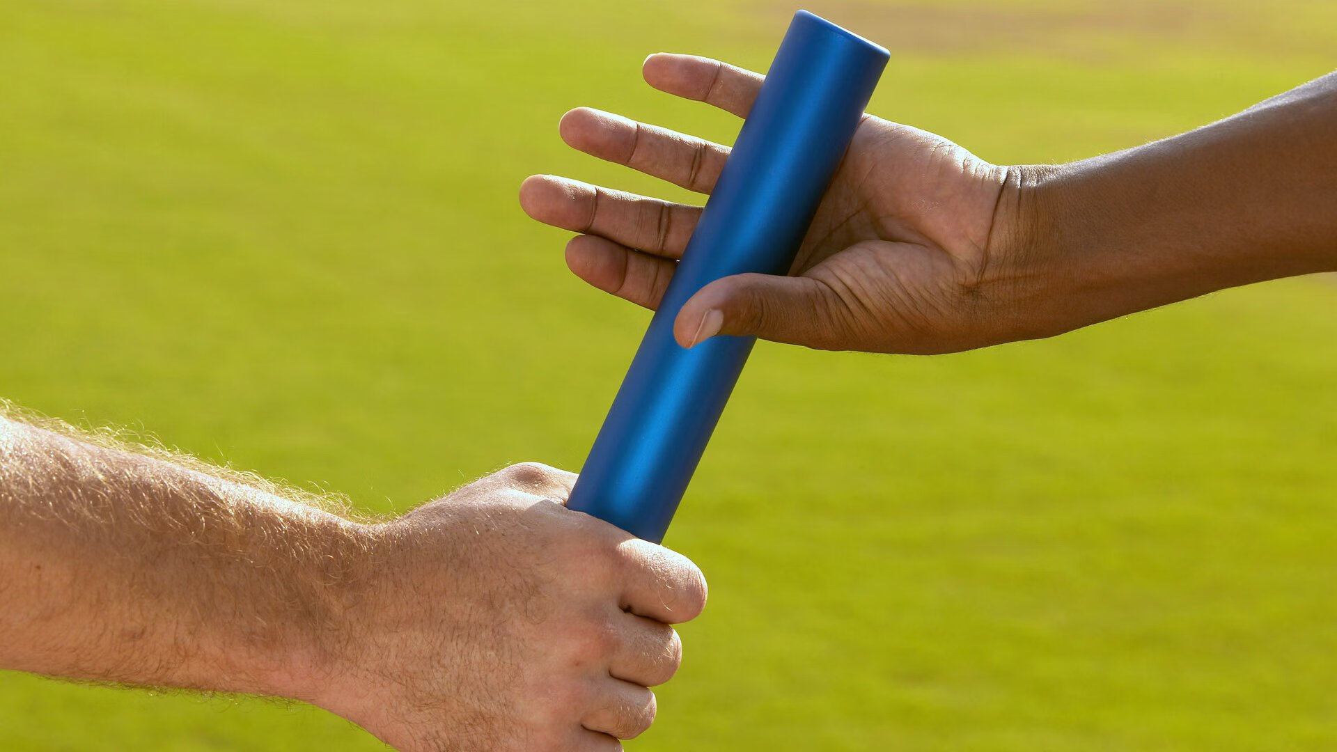 赛道与球场，当F1争冠焦点战遇上公牛绝杀广厦