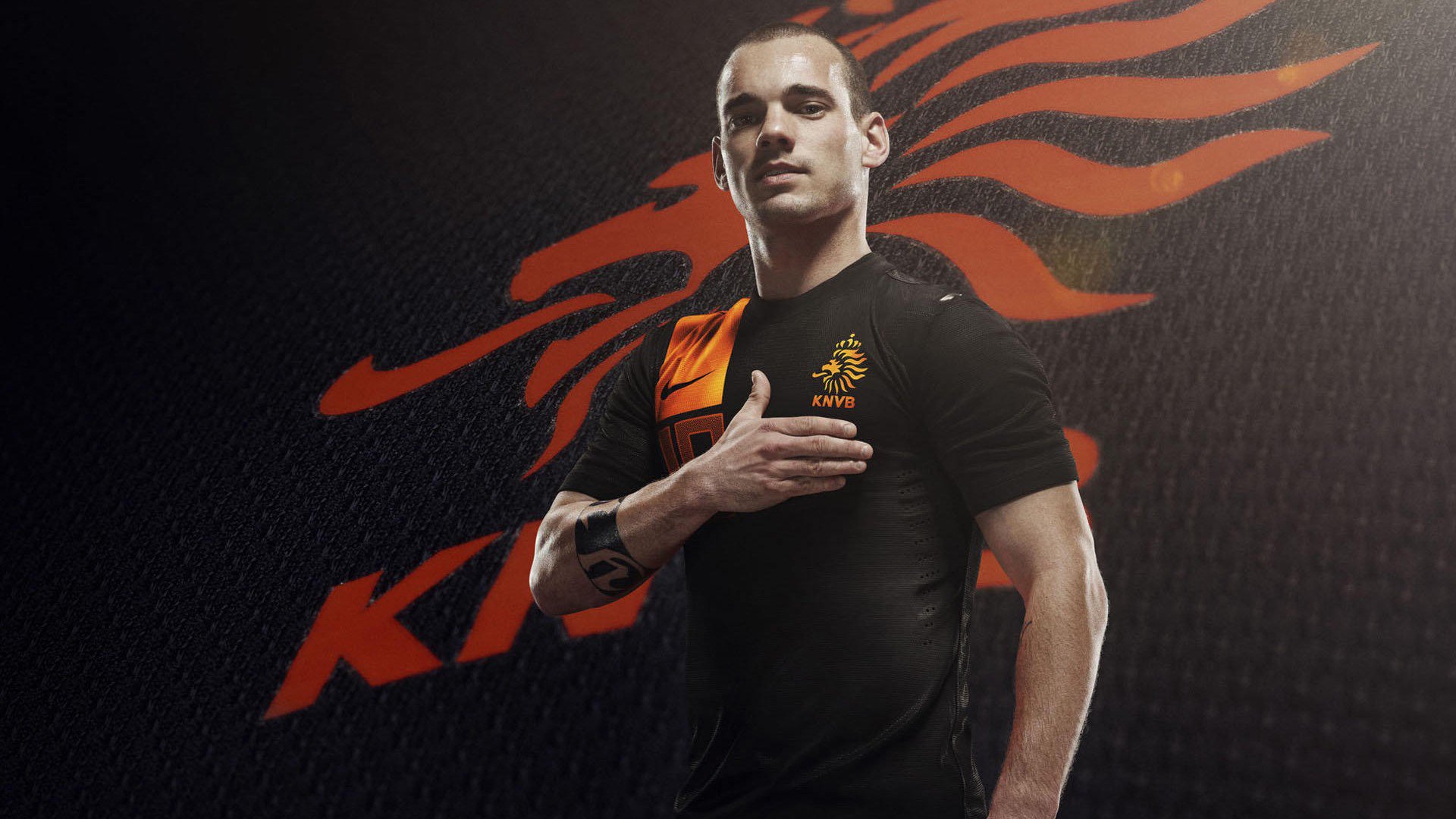 沙漠玫瑰与加时荆棘,克瓦拉茨赫利亚的全程高能如何刺穿洪都拉斯防线